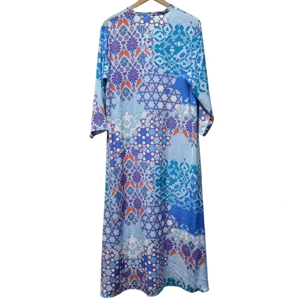 Natori Caftan Dress Women Sz L Artsy Floral Blue Satin Maxi V-Neck Lounge - Picture 2 of 5
